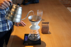 pour-over-coffee_pour1
